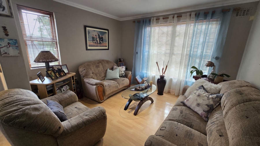 3 Bedroom Property for Sale in Forest Glade Western Cape
